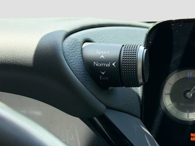 Used 2024 Lexus ES 300h w/ Technology Package FWD image 29
