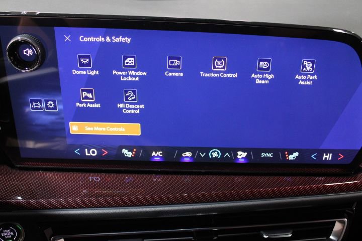 New 2026 Chevrolet Traverse Z71 w/ Enhanced Driving Package image 51