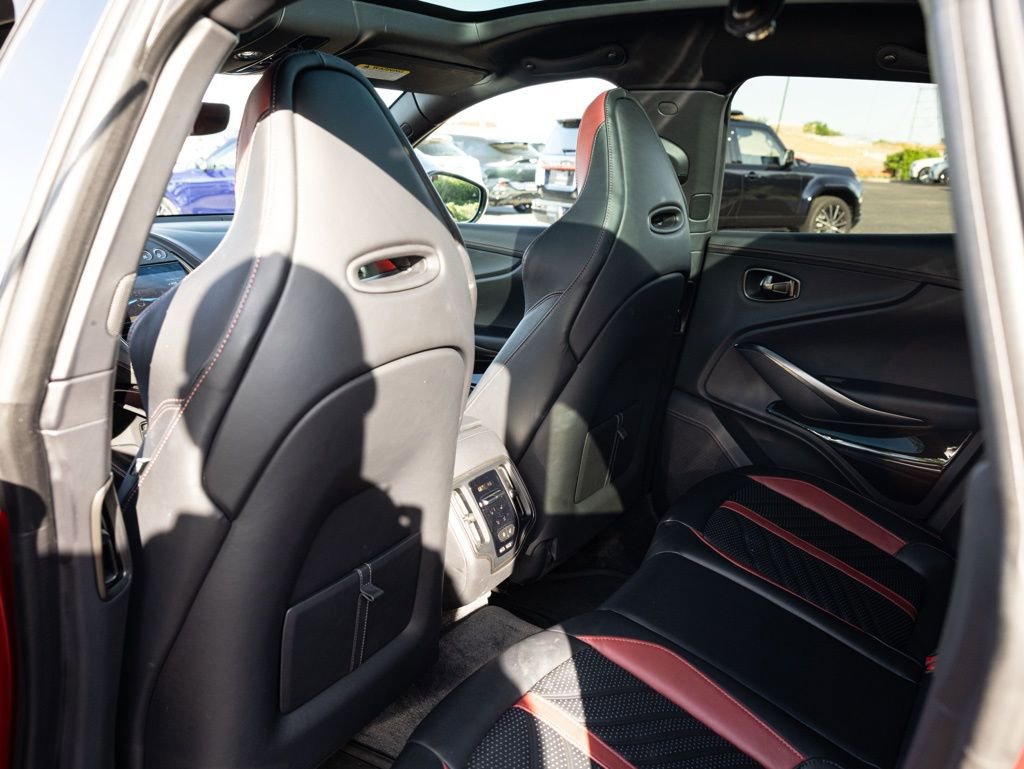 Used 2024 Aston Martin DBX 707 image 45