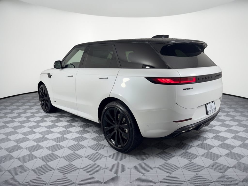 New 2026 Land Rover Range Rover Sport Dynamic SE AWD/4WD image 3
