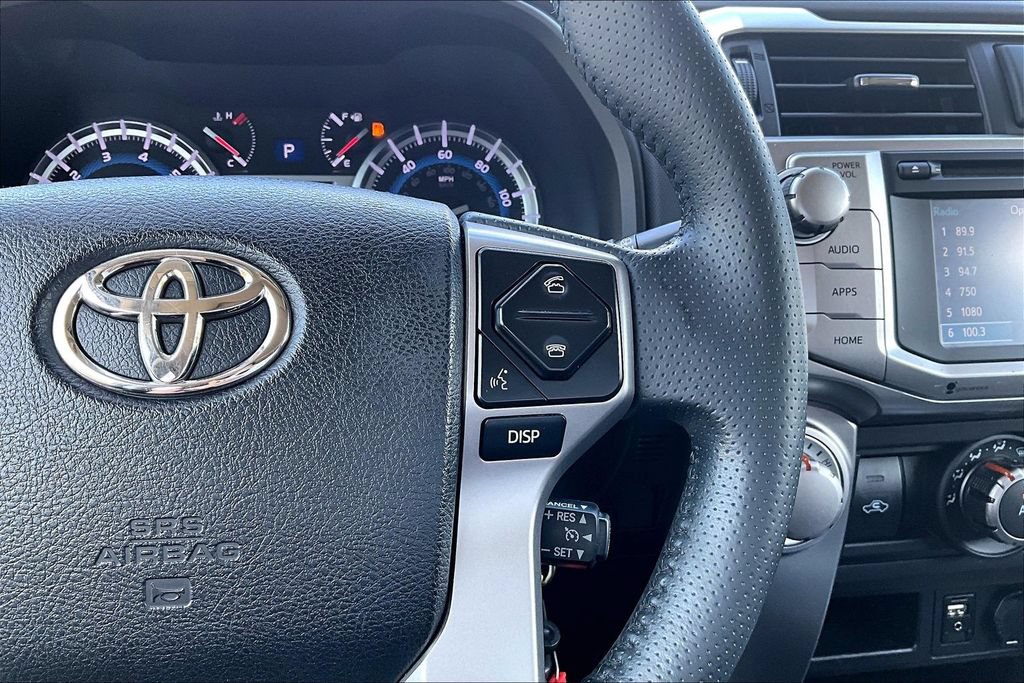 Used 2017 Toyota 4Runner SR5 Premium AWD/4WD image 25