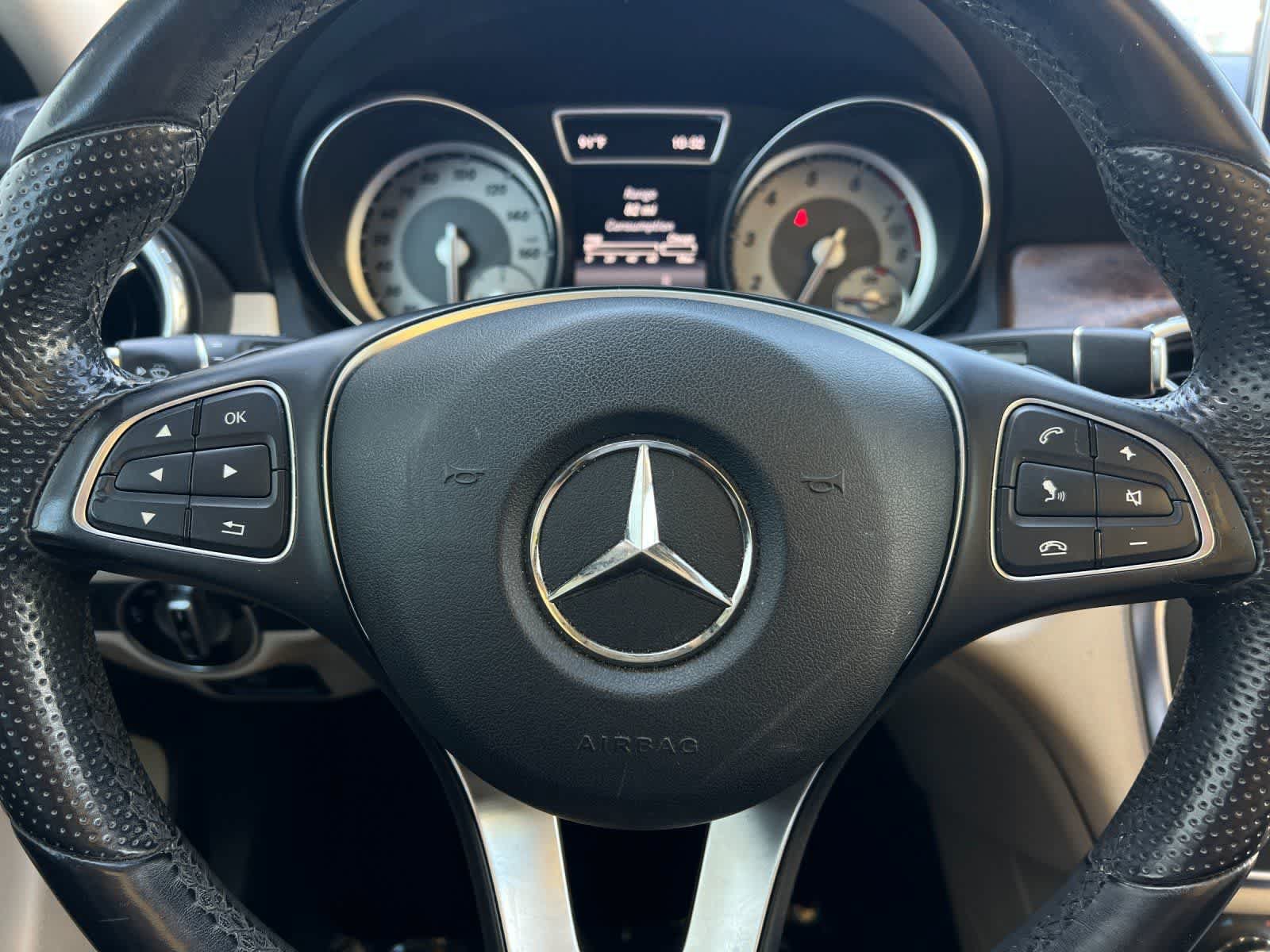 Used 2016 Mercedes-Benz GLA 250 4MATIC image 25