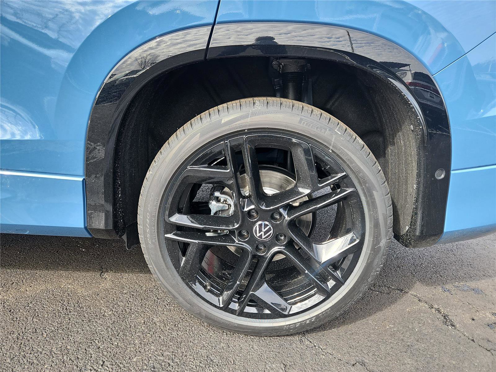 New 2026 Volkswagen Tiguan SE R-Line image 10