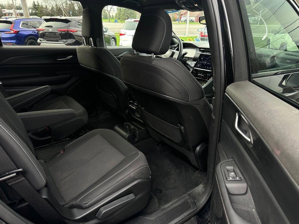 Used 2024 Jeep Grand Cherokee L Laredo AWD/4WD image 35