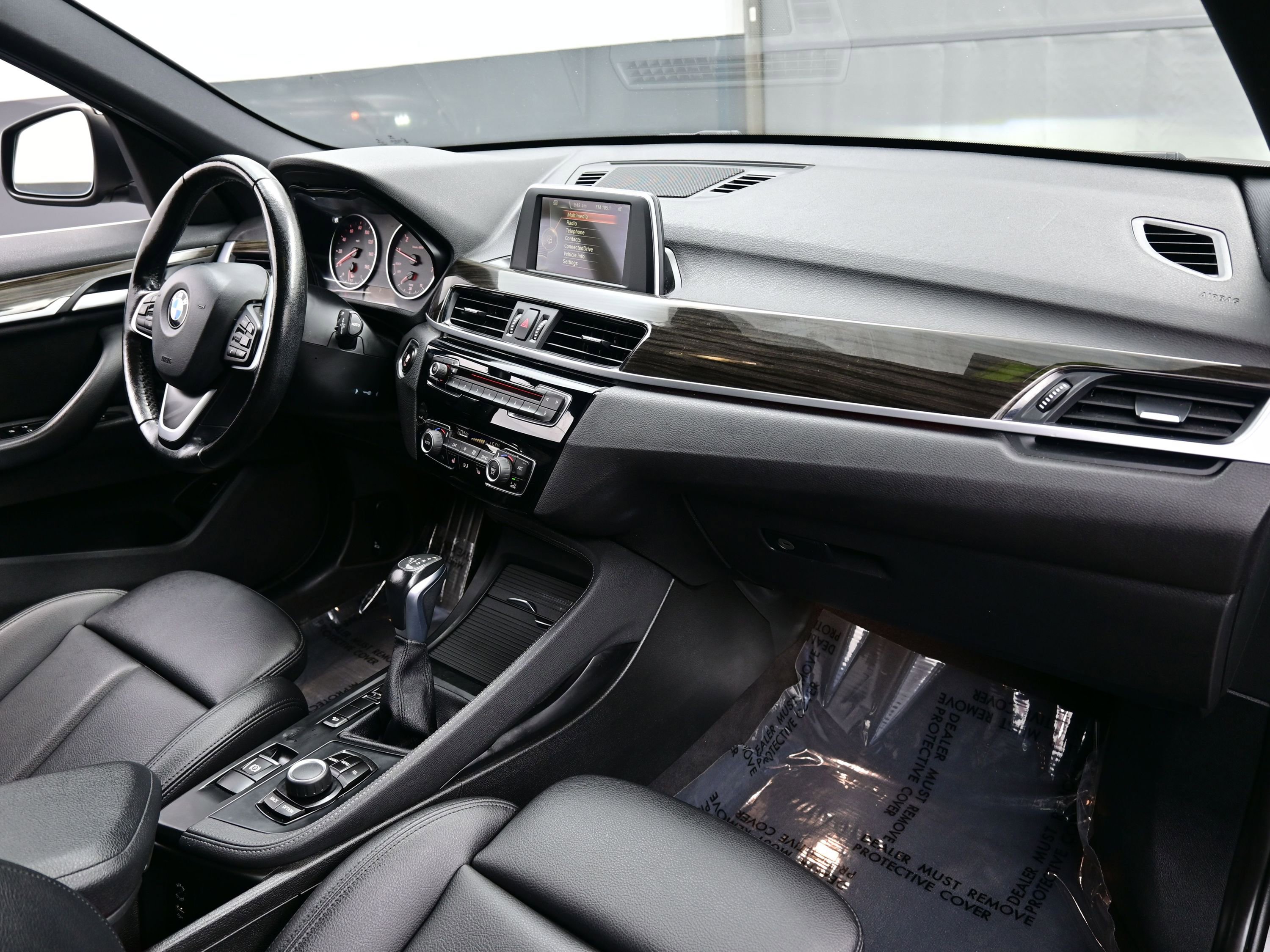 Used 2017 BMW X1 xDrive28i image 15