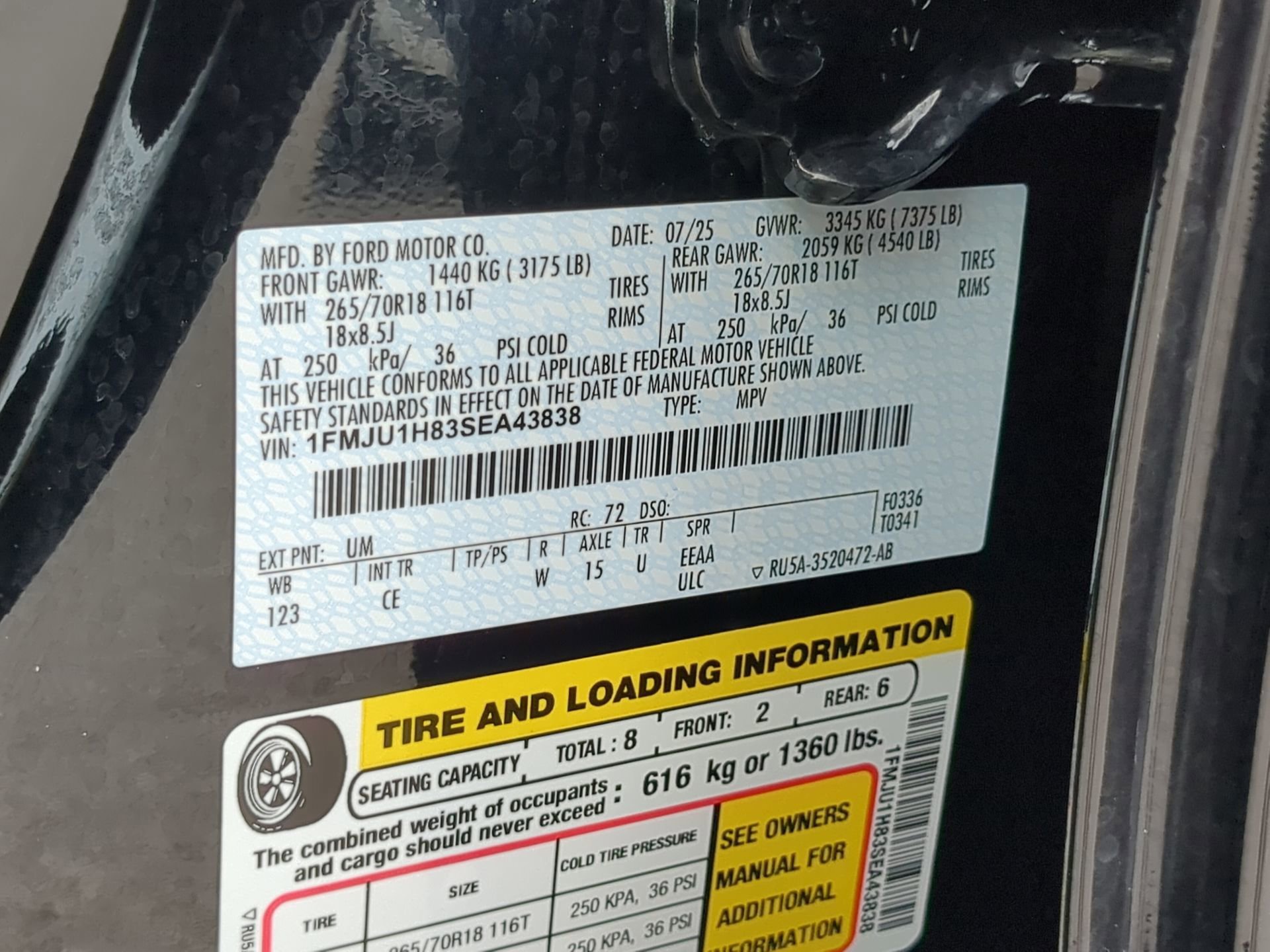 Certified 2025 Ford Expedition Active image 66