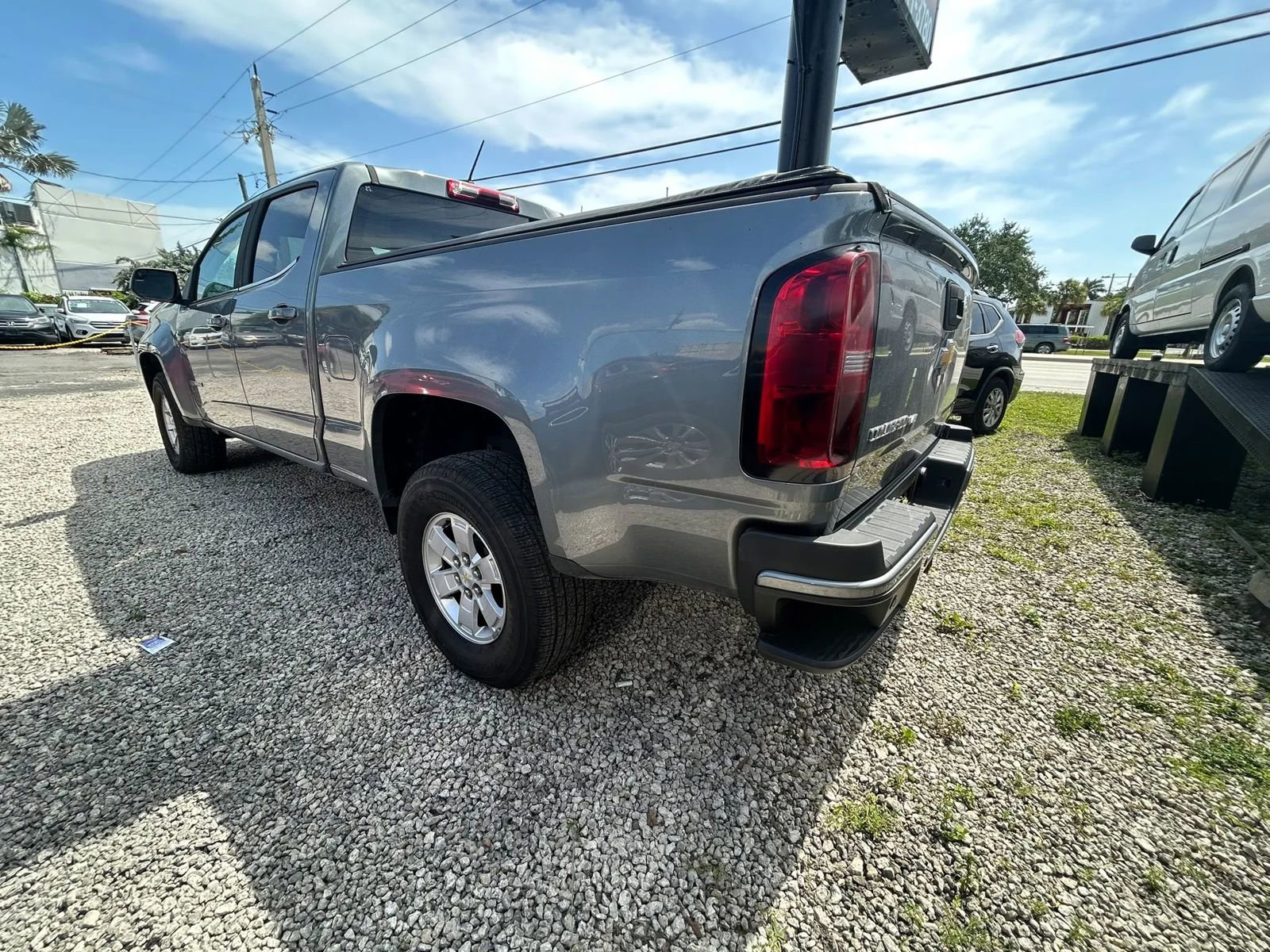 Used 2020 Chevrolet Colorado W/T w/ WT Convenience Package RWD image 6