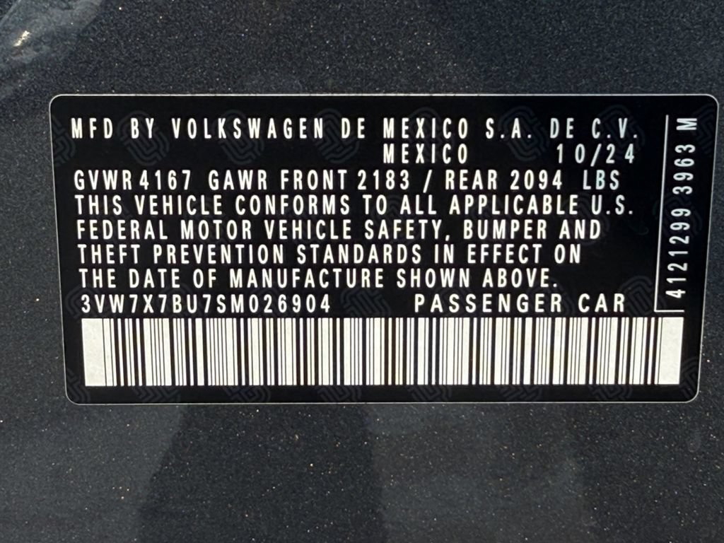Used 2025 Volkswagen Jetta SE FWD image 27