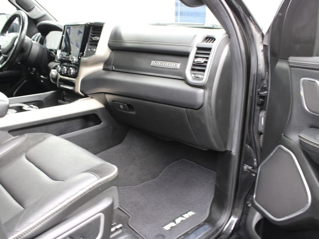 Used 2019 RAM 1500 Laramie AWD/4WD image 34