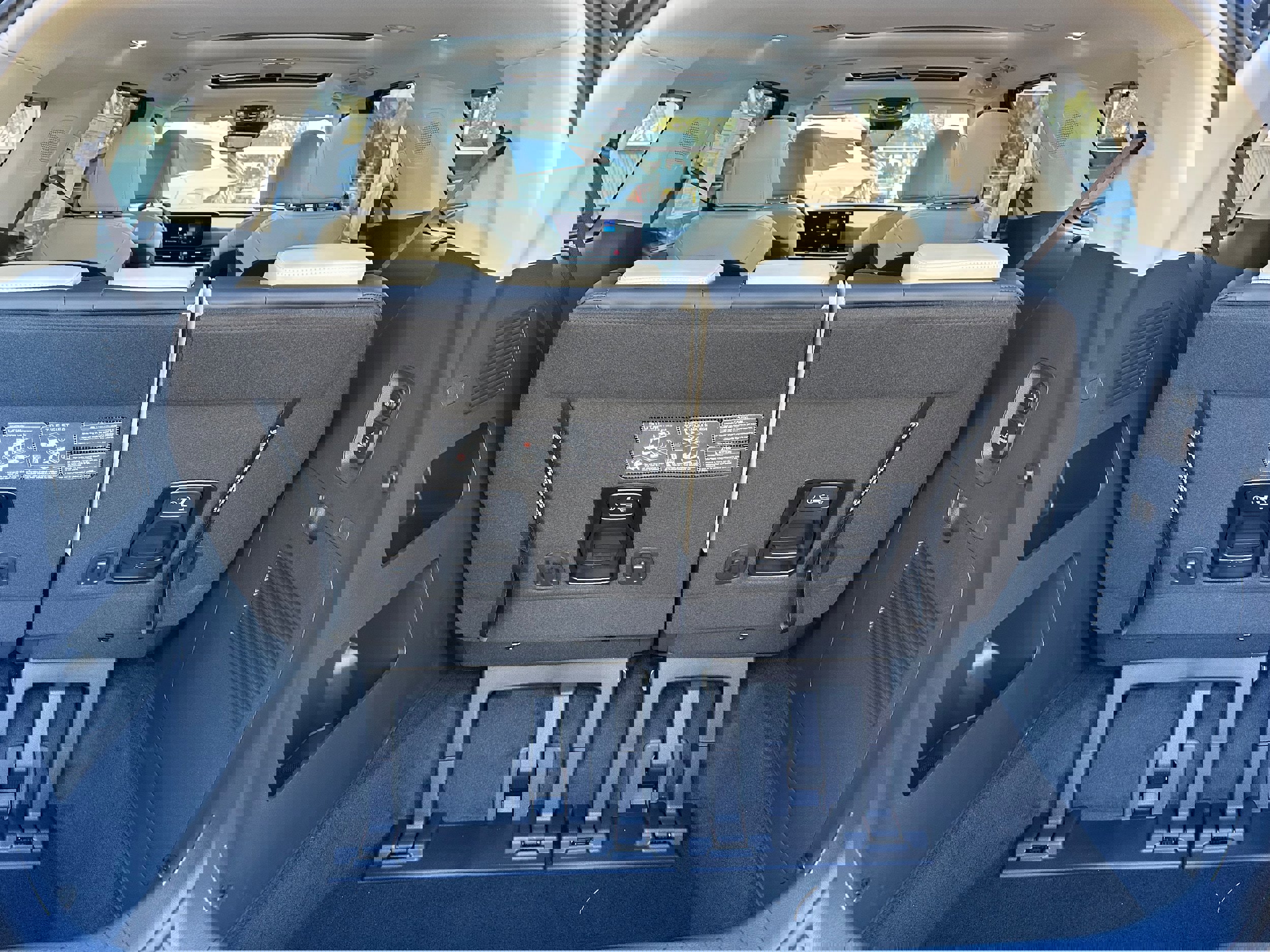 New 2026 Kia Carnival SX image 10