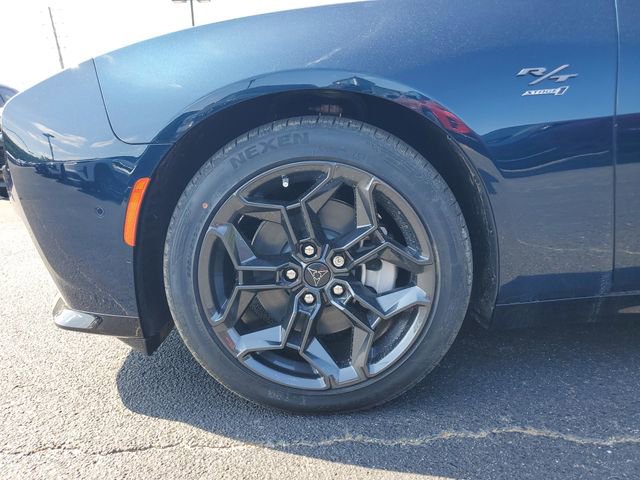 New 2025 Dodge Charger Daytona R/T w/ Sun & Sound Package image 8