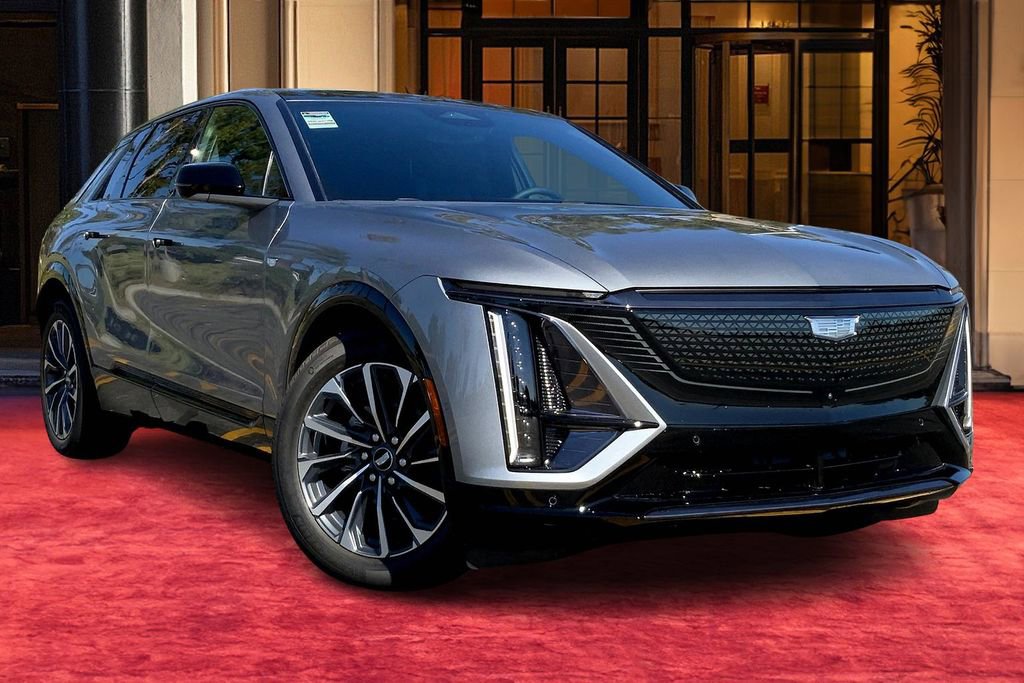 New 2026 Cadillac Lyriq Sport image 2