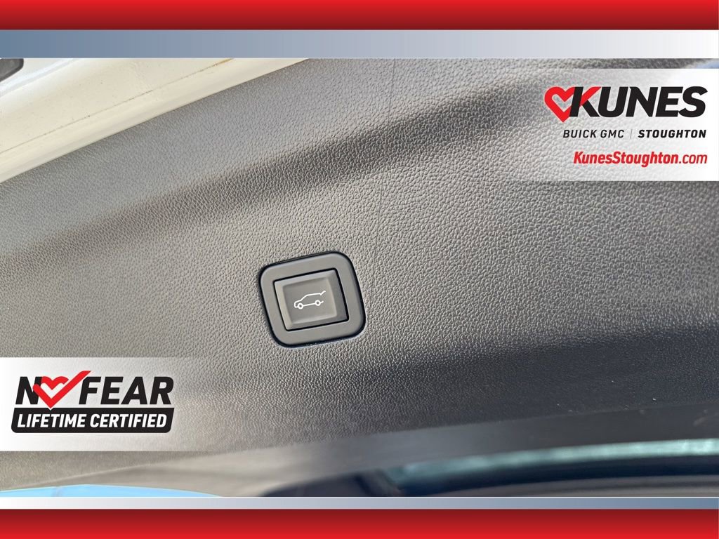 Used 2025 GMC Yukon XL Denali AWD/4WD image 20