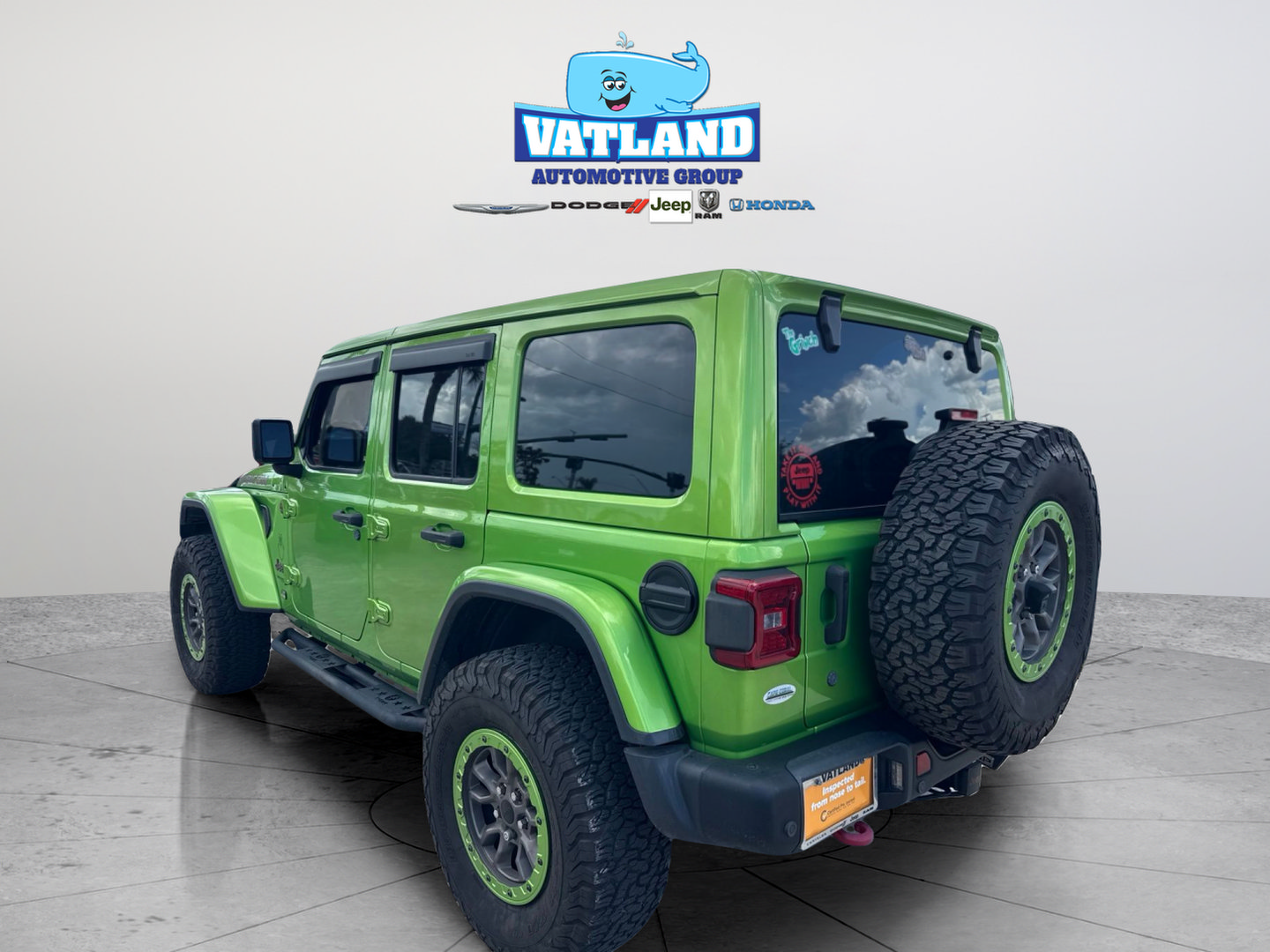 Used 2020 Jeep Wrangler Unlimited Rubicon w/ Steel Bumper Group AWD/4WD image 3