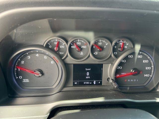 Used 2020 Chevrolet Silverado 1500 Custom w/ Custom Value Package image 13