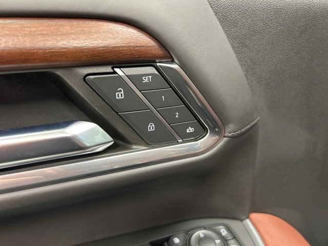 Used 2024 GMC Sierra 3500 Denali Ultimate image 15