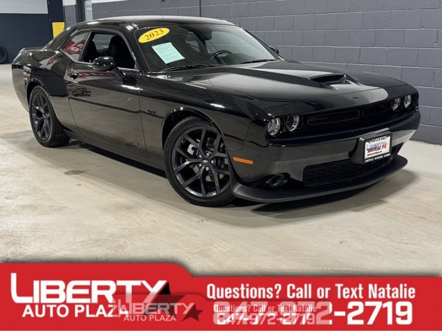 Used 2023 Dodge Challenger R/T w/ Blacktop Package