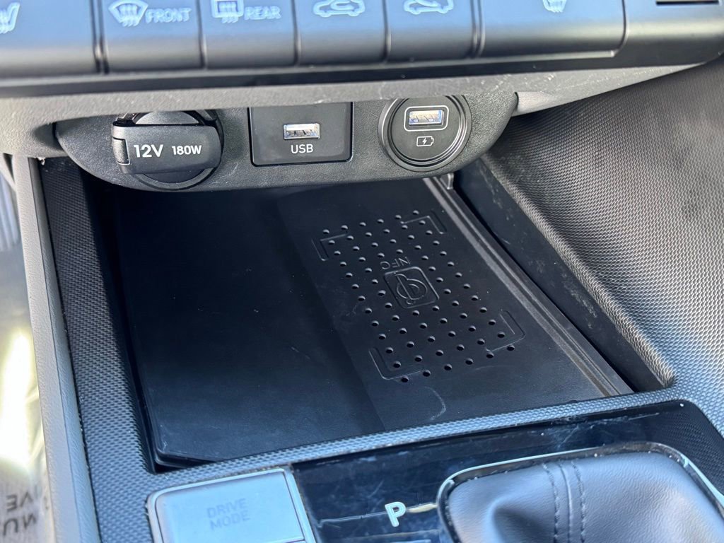Used 2022 Hyundai Elantra SEL w/ Convenience + Premium Package image 19