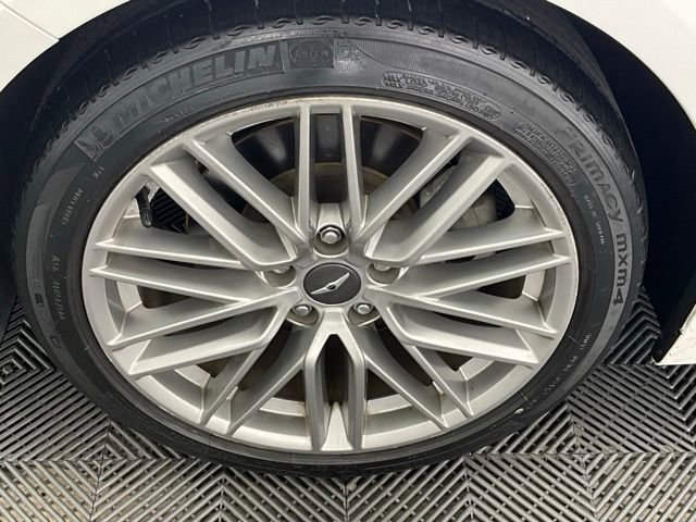 Used 2020 Genesis G70 2.0T image 25