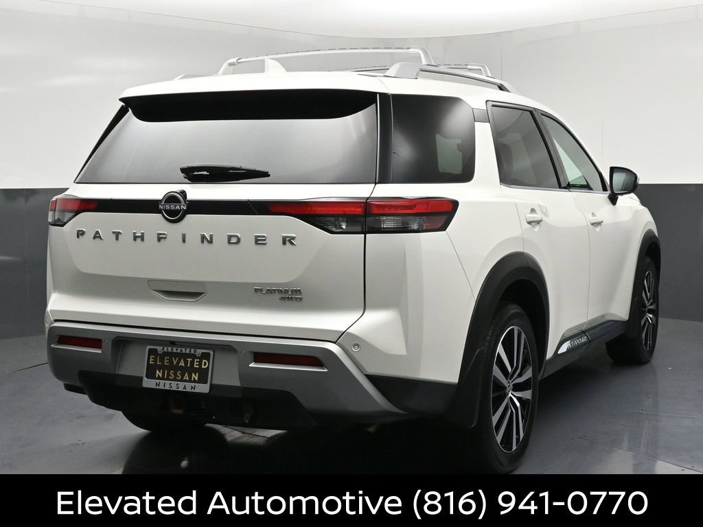 Certified 2023 Nissan Pathfinder Platinum w/ Cargo Package AWD/4WD image 4