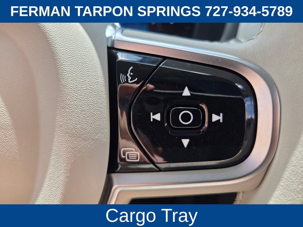 Certified 2025 Volvo XC90 B5 Core w/ Climate Package AWD/4WD image 32