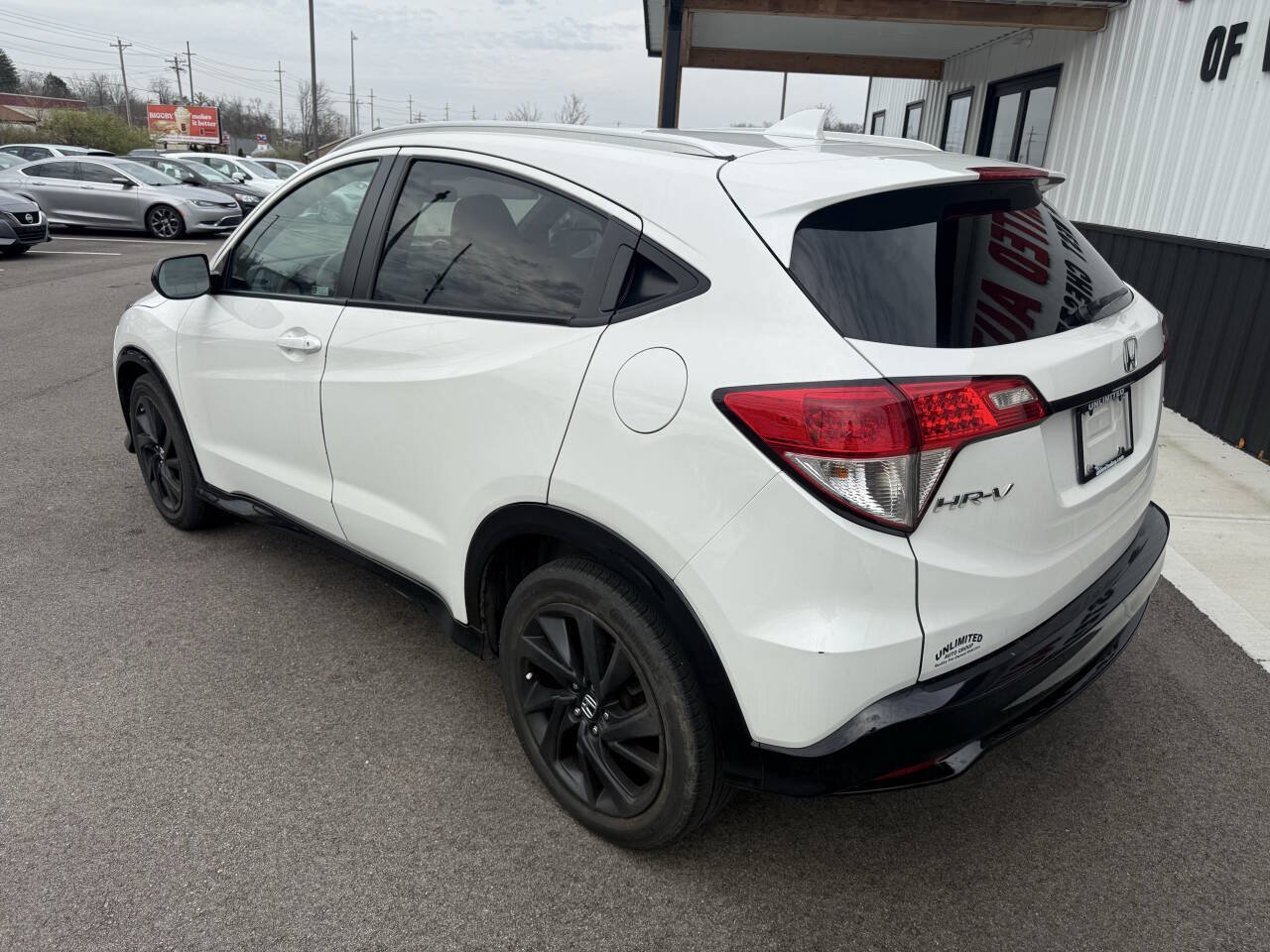 Used 2021 Honda HR-V Sport image 11