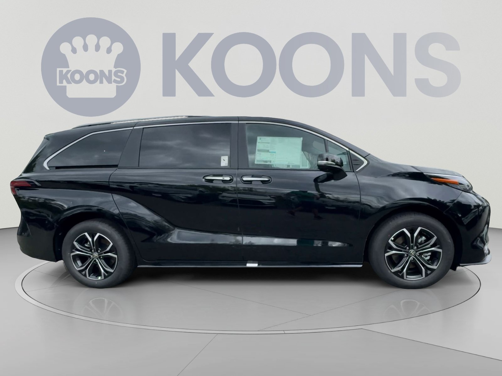 New 2026 Toyota Sienna Platinum AWD/4WD image 12