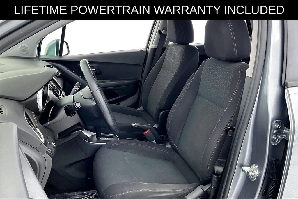 Used 2020 Chevrolet Trax LS w/ Tint and Cruise Package FWD image 32