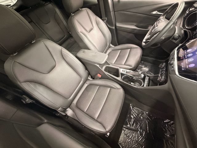 Used 2023 Buick Encore GX Essence w/ Experience Buick Package FWD image 21