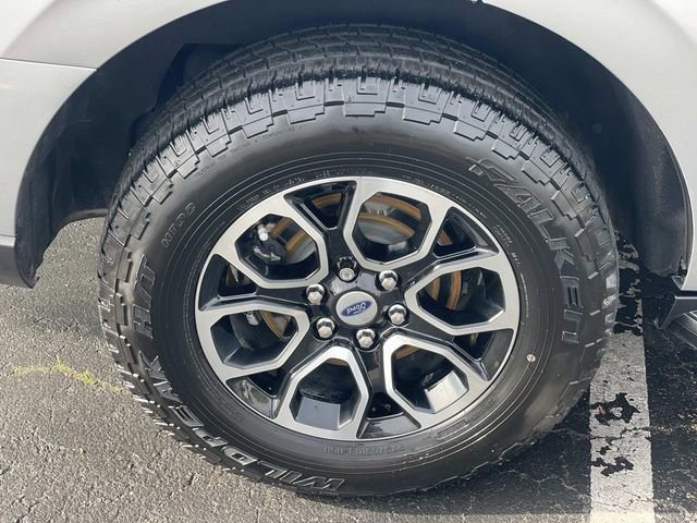 Certified 2024 Ford Expedition XLT image 39