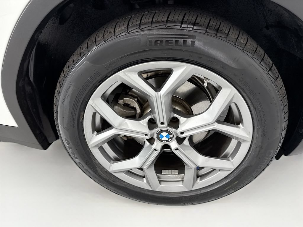 Used 2024 BMW X4 xDrive30i w/ Premium Package AWD/4WD image 31