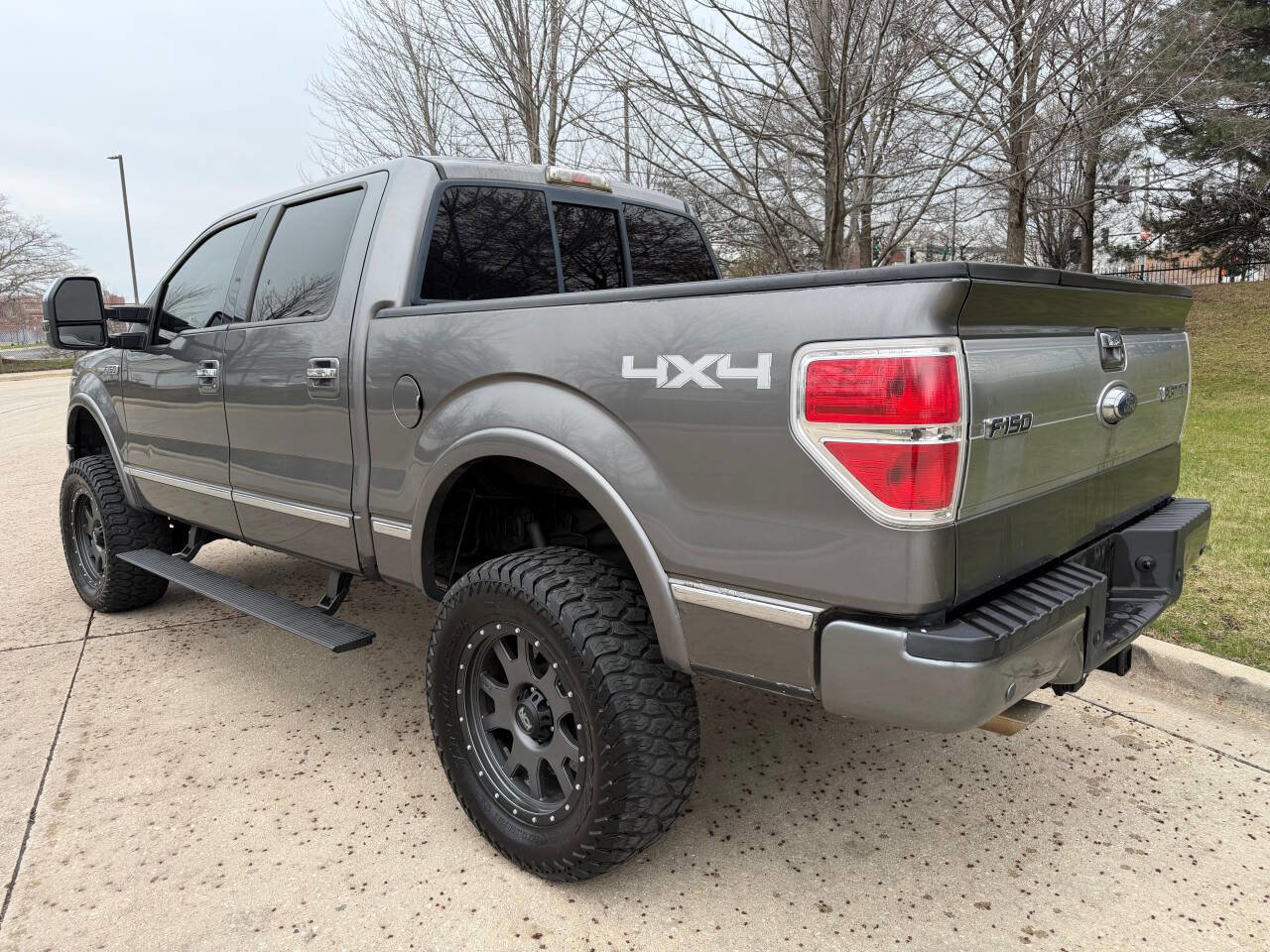 Used 2011 Ford F150 Platinum image 4