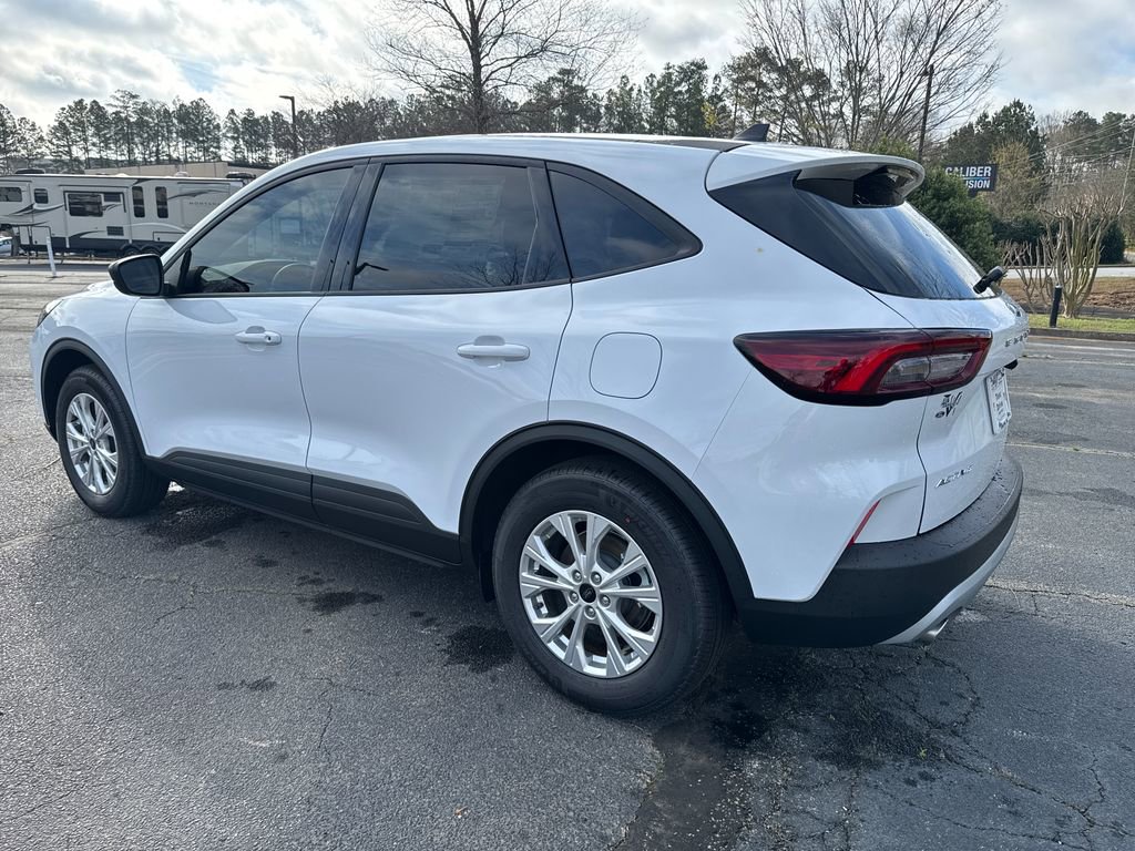 New 2026 Ford Escape Active FWD image 7