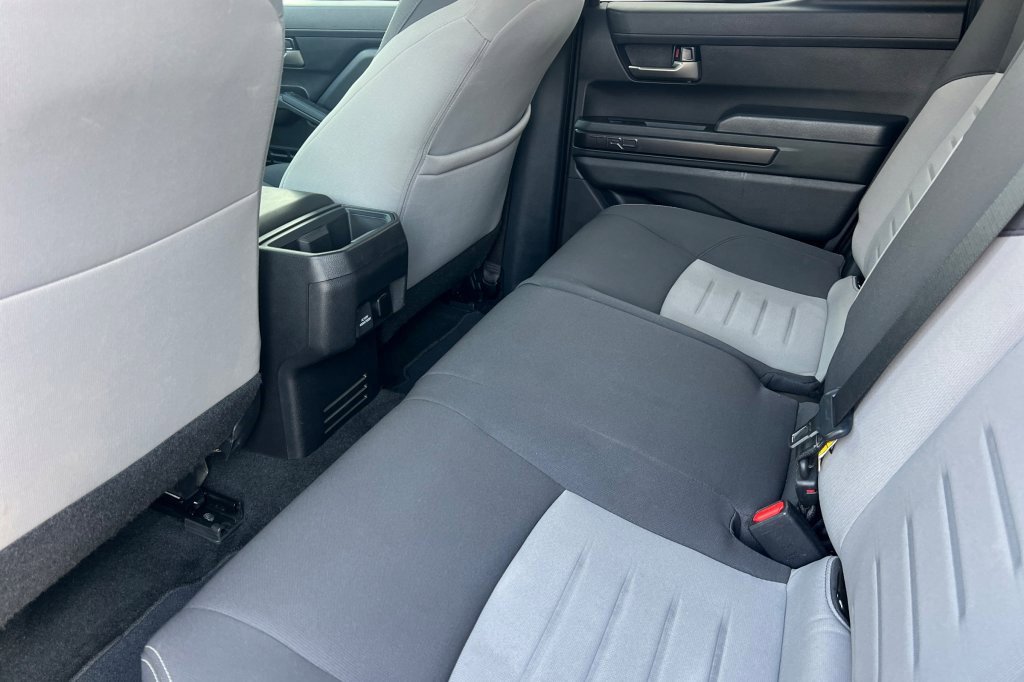 Used 2024 Toyota Tacoma TRD Sport image 9