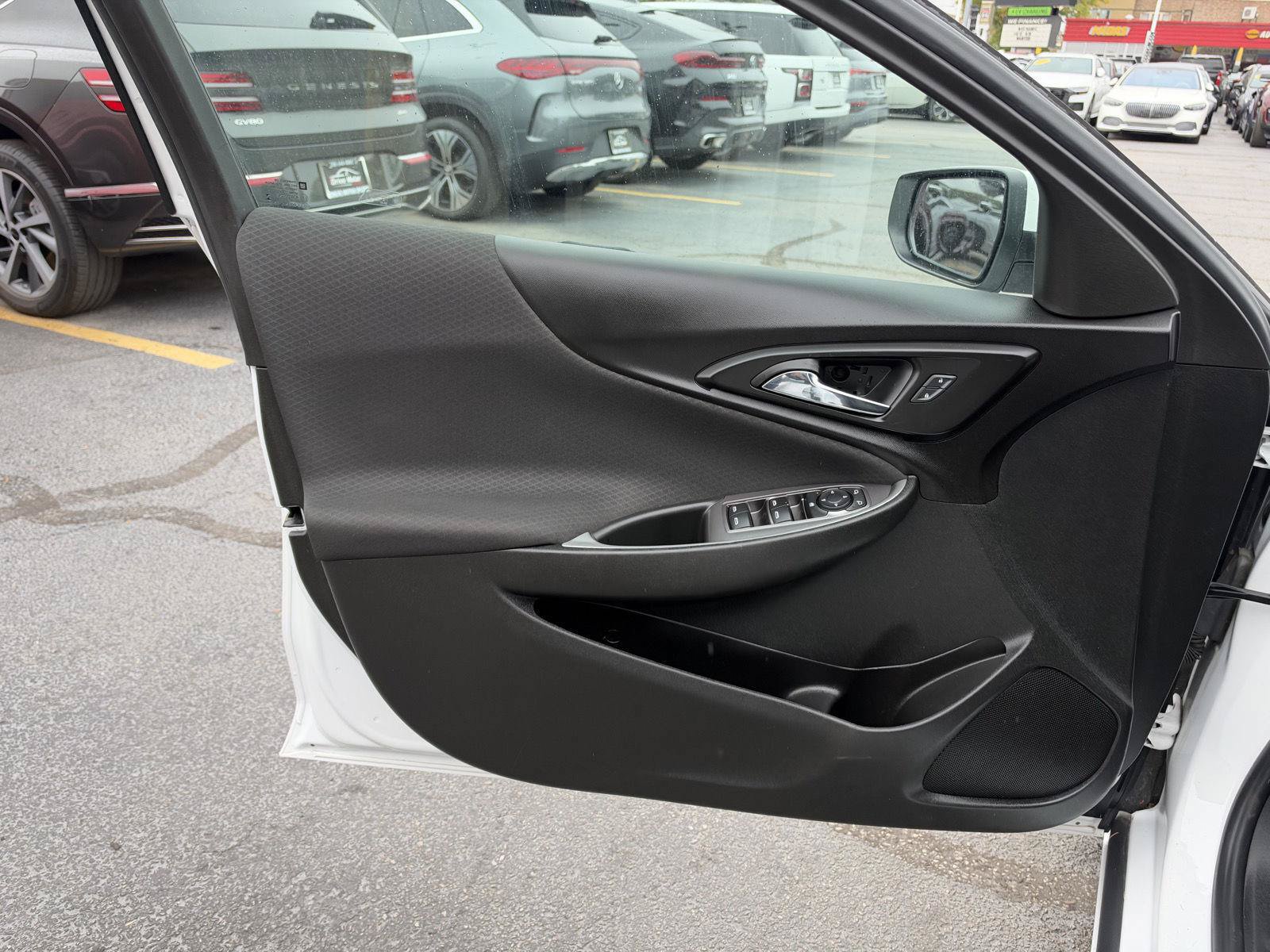 Used 2020 Chevrolet Malibu RS FWD image 14