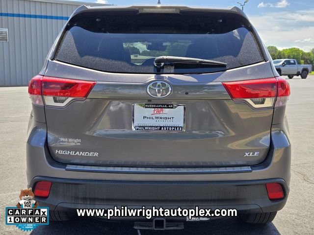 Used 2022 Toyota RAV4 LE FWD image 4