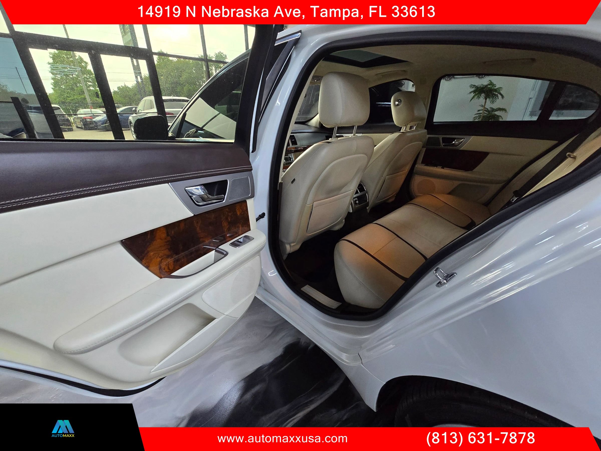 Used 2015 Jaguar XF Sport RWD image 30