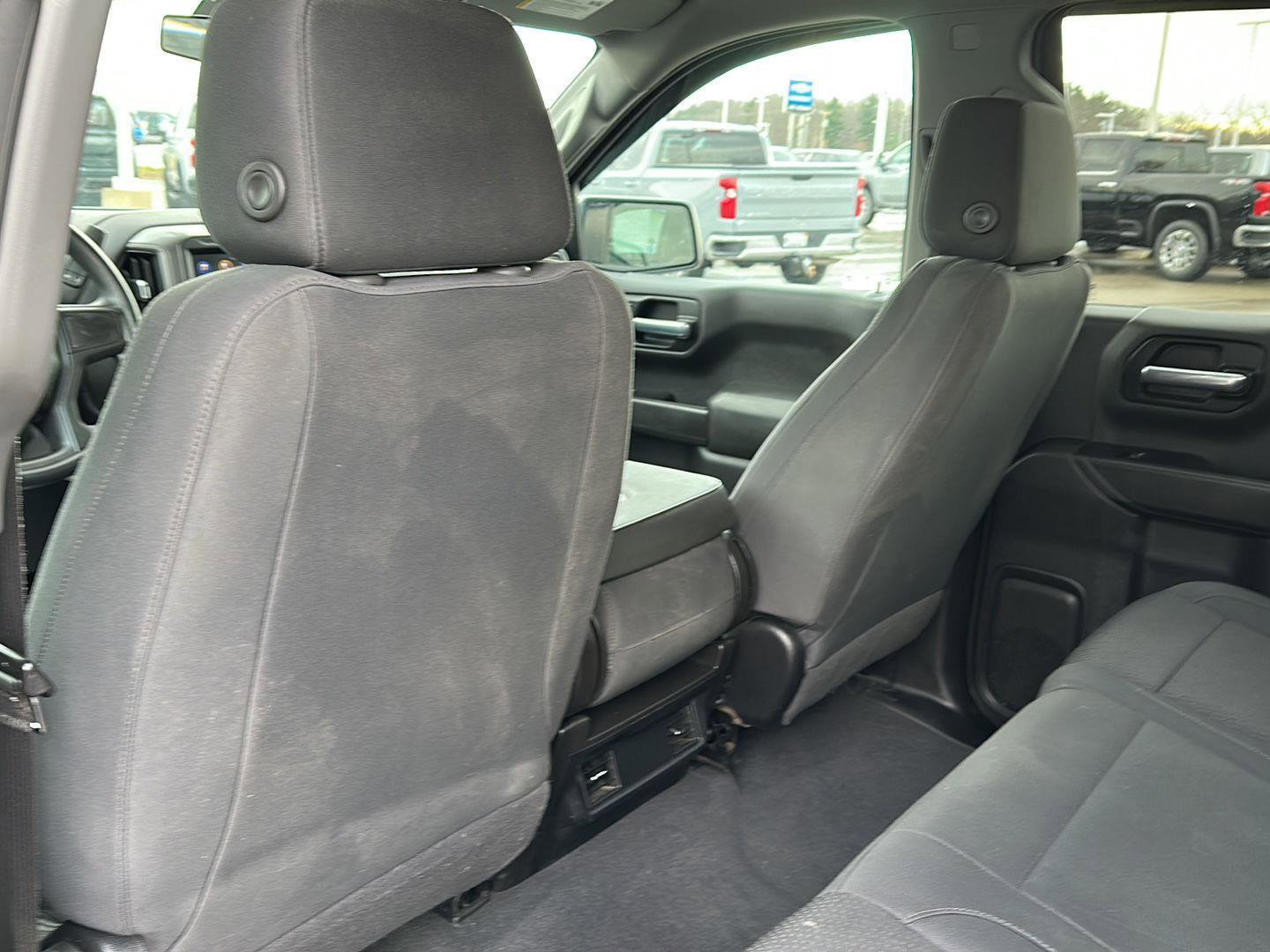 Used 2020 Chevrolet Silverado 1500 Custom w/ Custom Value Package image 14