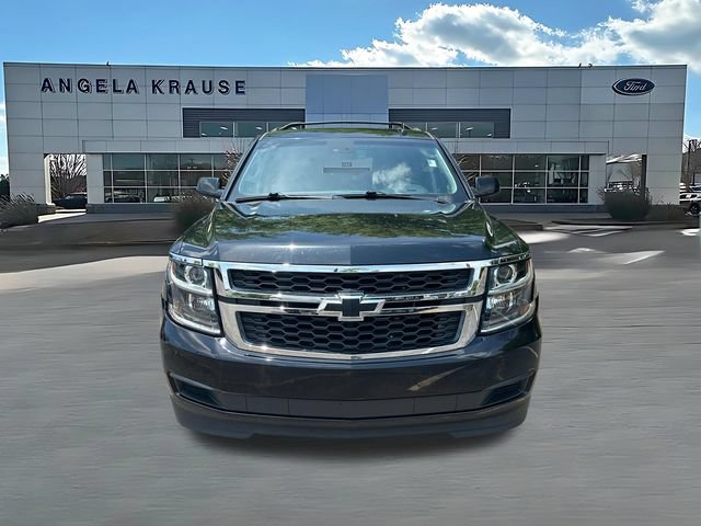 Used 2020 Chevrolet Suburban LT w/ LT Midnight Edition RWD image 2
