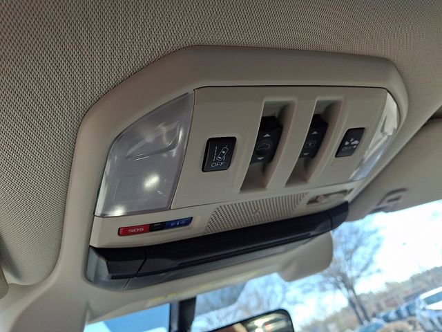 Used 2022 Subaru Ascent Limited w/ Technology Package image 30