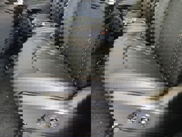 New 2026 Chrysler Voyager LX image 19