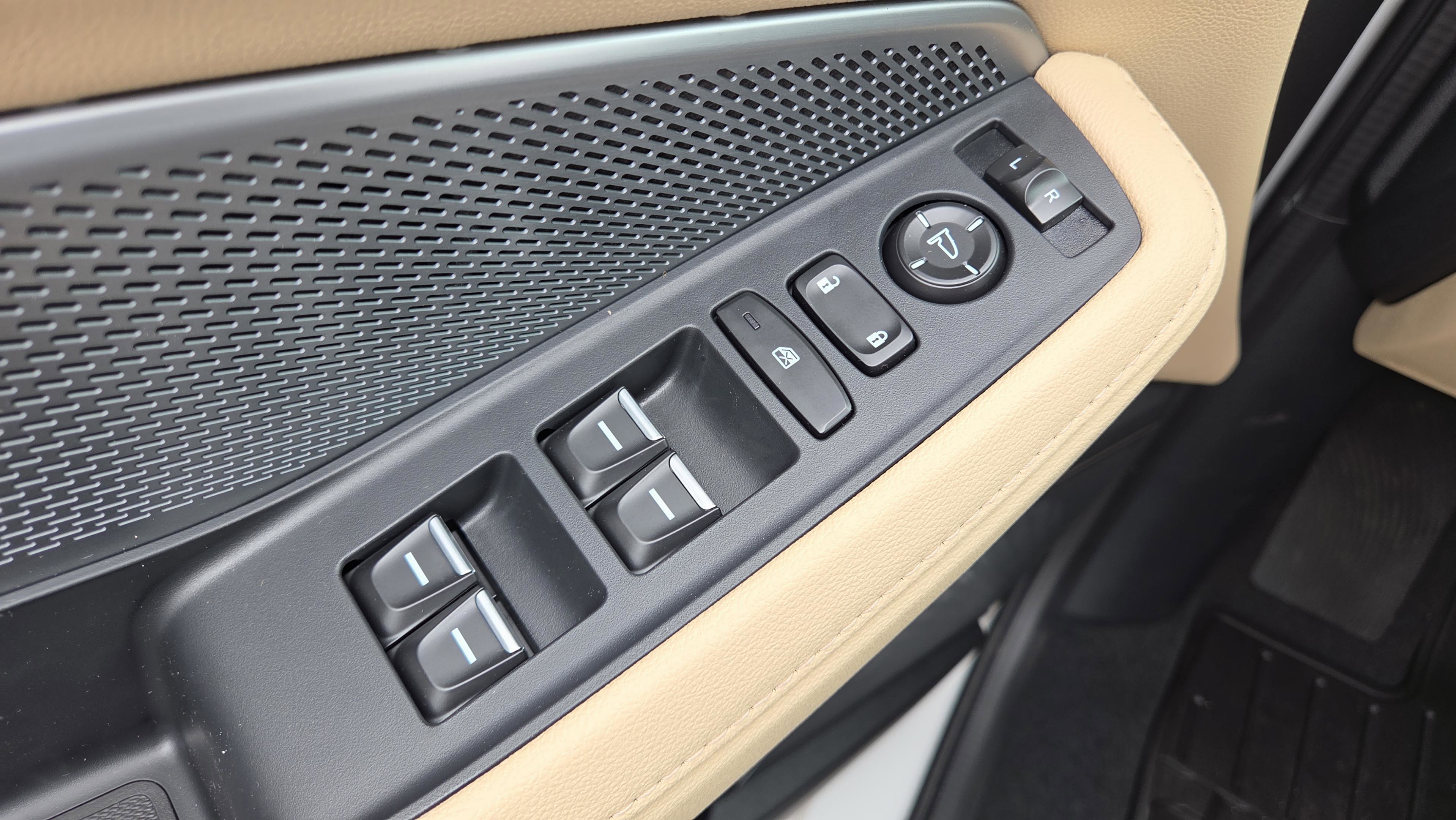 New 2026 Acura MDX FWD image 38