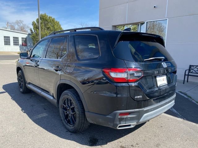 Used 2024 Honda Pilot Touring image 6