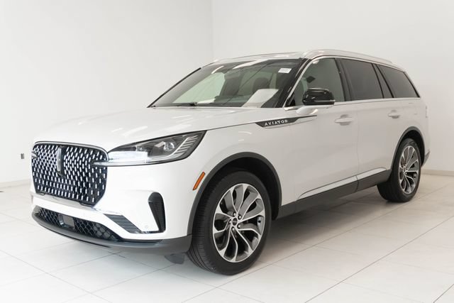 Used 2025 Lincoln Aviator Reserve w/ Illumination Package AWD/4WD image 7