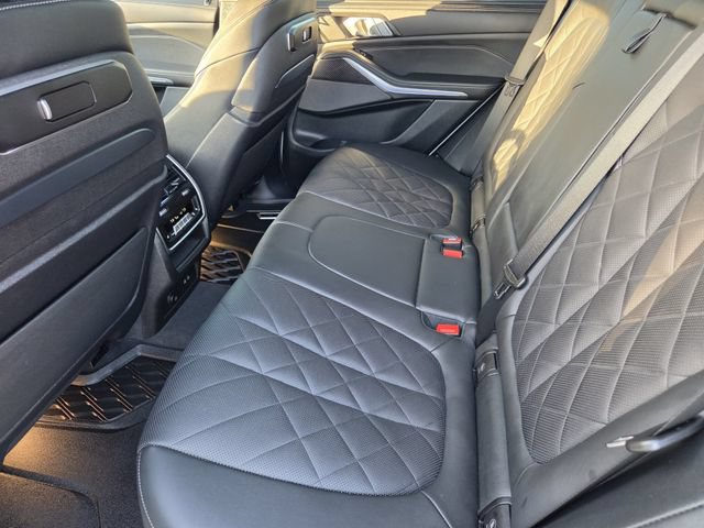 Used 2025 BMW X5 M60i AWD/4WD image 26