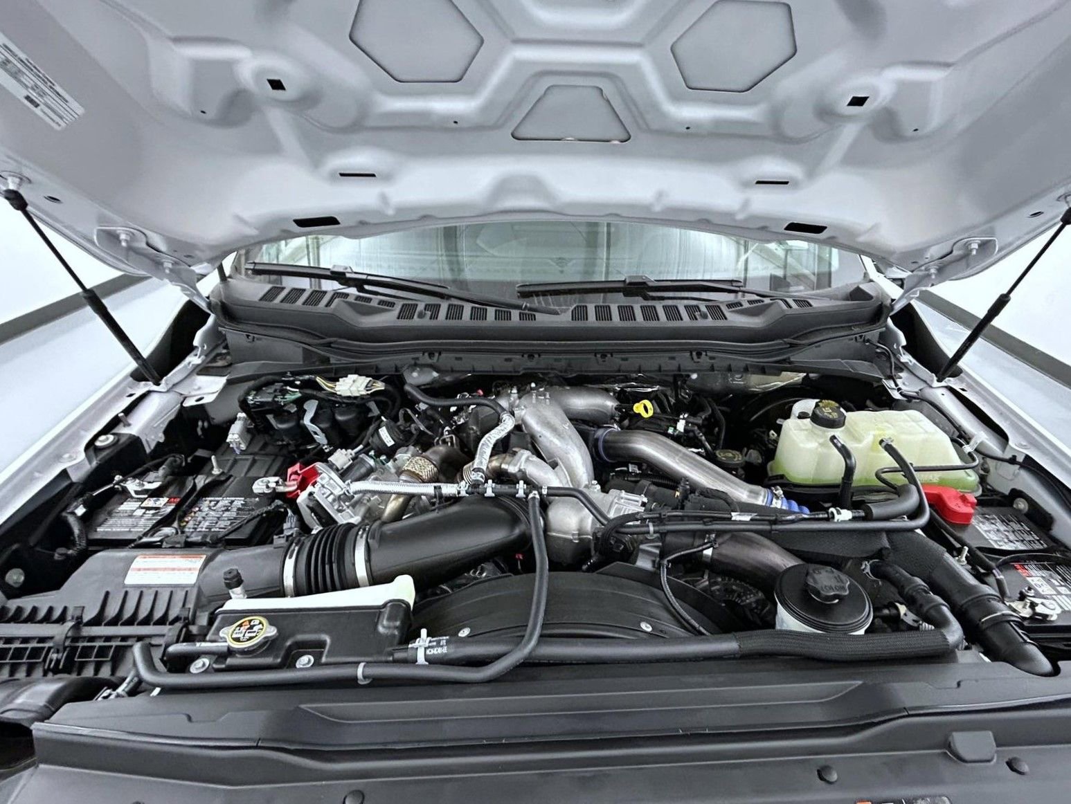 New 2026 Ford F250 XLT w/ FX4 Off-Road Package image 24