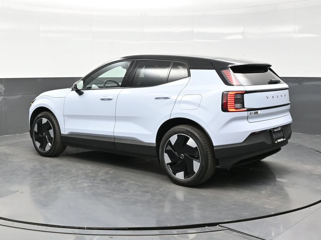 New 2026 Volvo EX30 Plus w/ Protection Package Premier AWD/4WD image 4