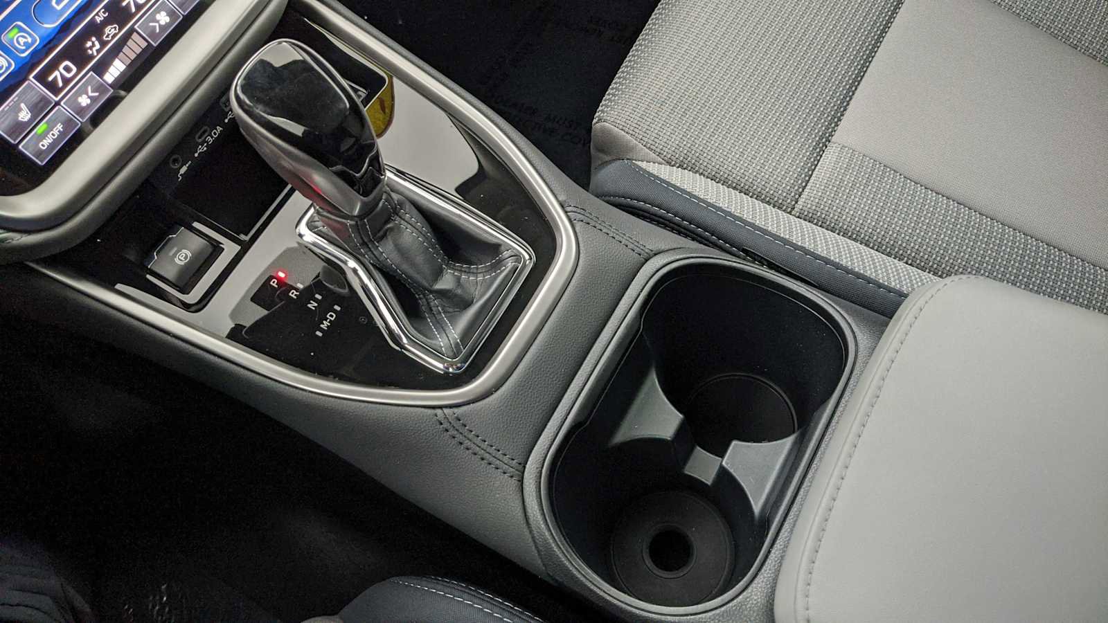 Certified 2025 Subaru Outback Premium image 31