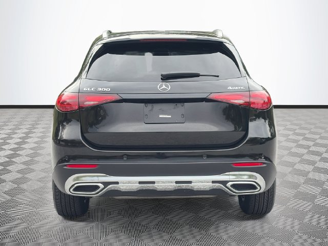 Certified 2025 Mercedes-Benz GLC 300 4MATIC image 6