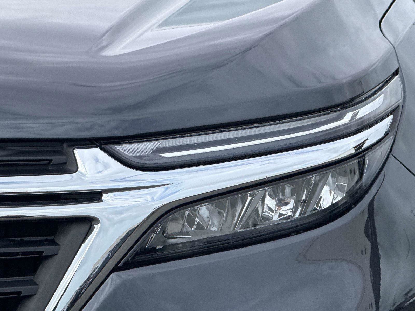 Used 2022 Chevrolet Equinox LT FWD image 9